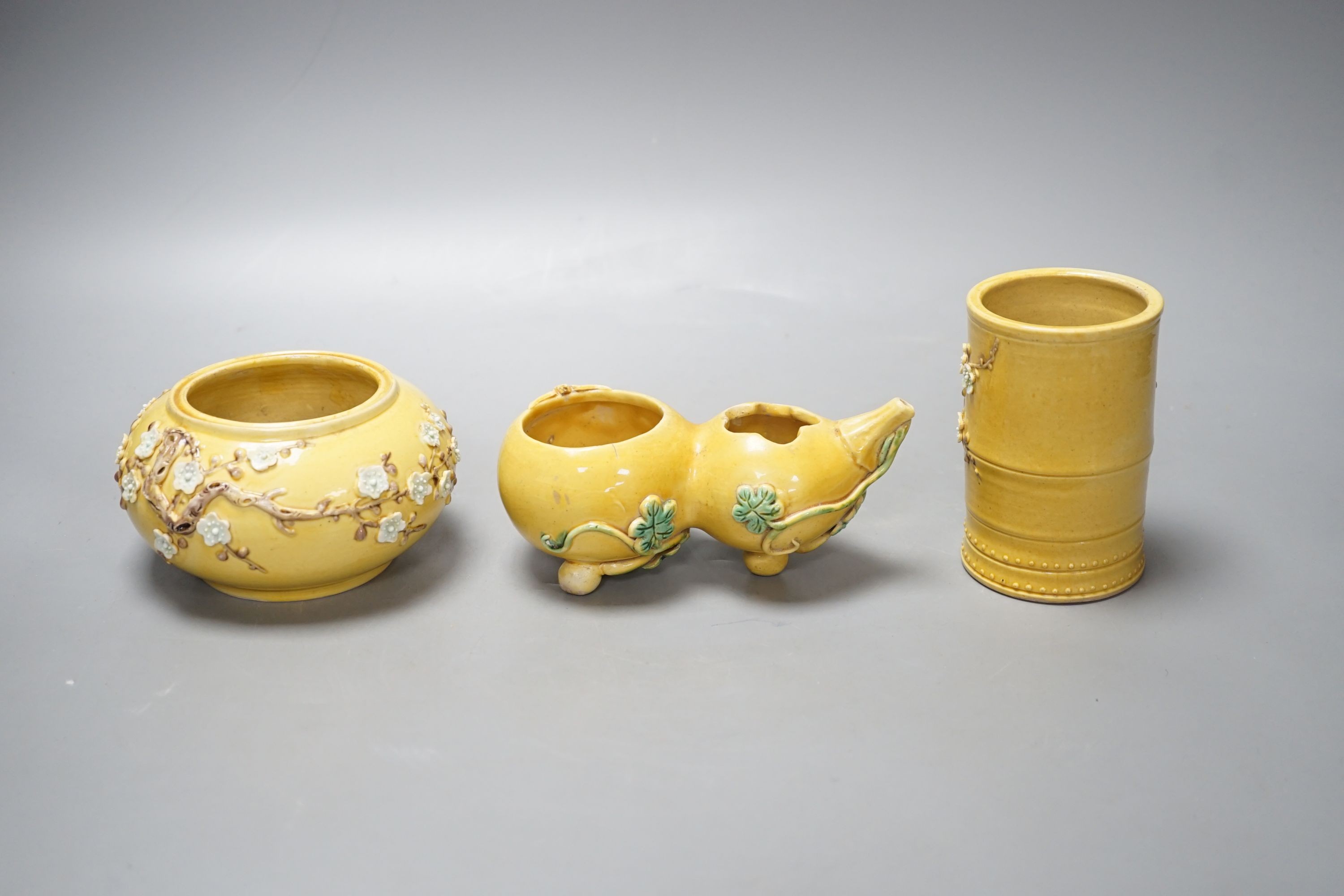 A Chinese yellow coloured biscuit porcelain three piece scholar's set, Republic period, brushpot 10 cm high